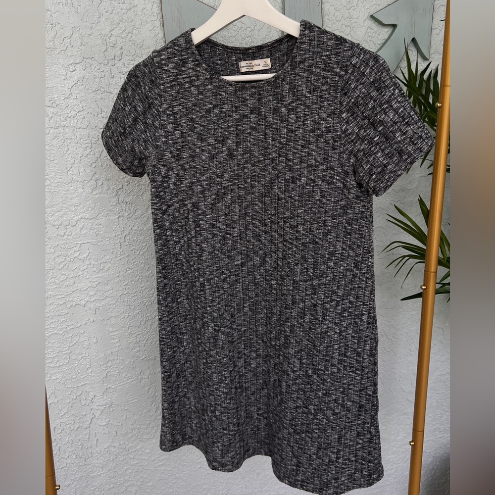 Abercrombie And Fitch Black White Soft Knit Tunic Size S Short Sleeve Comfort - Picture 4 of 12